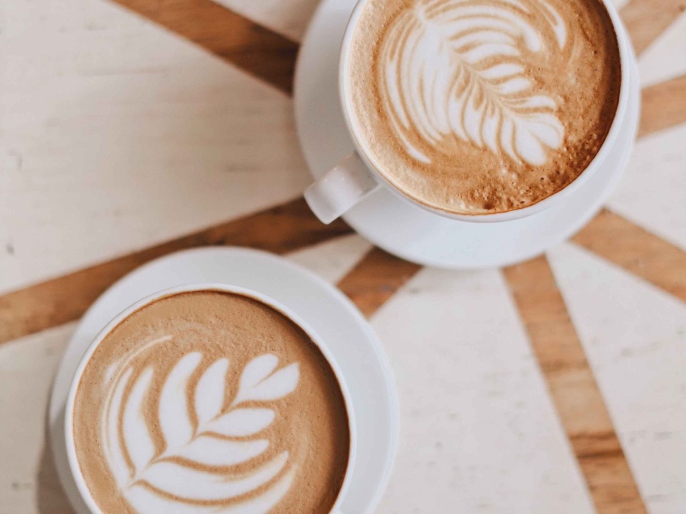 Leckere KaffeeSpezialitäten mit Milch roastmarket Magazin