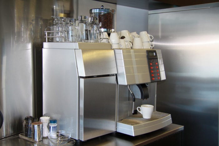 Kaffeemaschine im Bro