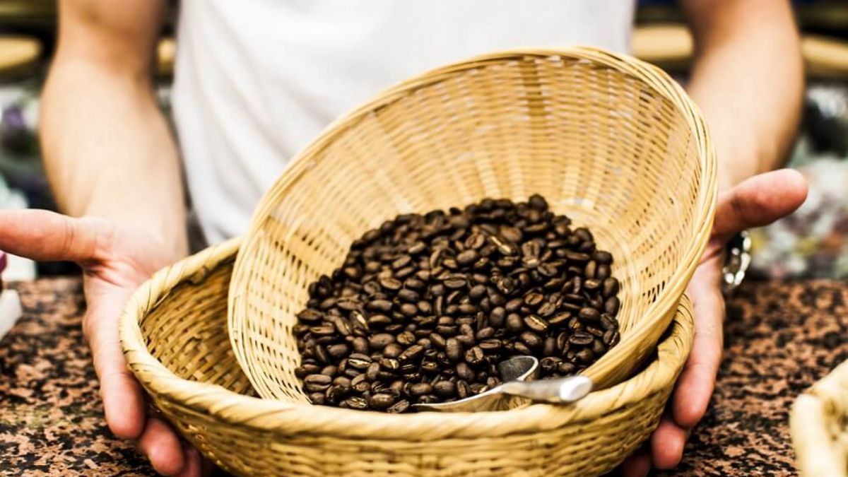 Q ist der oben genannte Rohkaffee