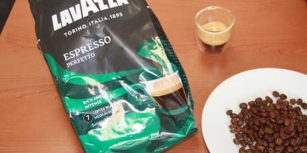 lavazza espresso perfetto Kaffeeverpackung Kaffeebohnen Kaffeeglas