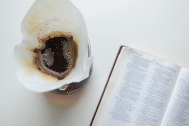 Chemex-Karaffe-Filter-Kaffeemehl-Dosierung