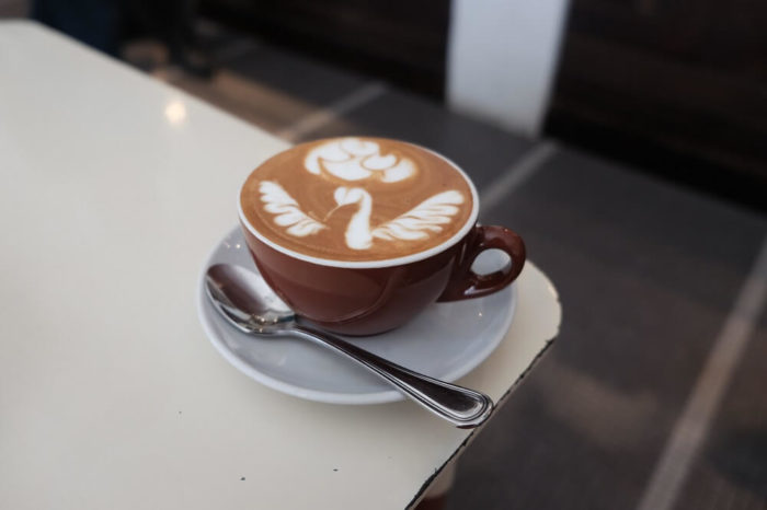 Latte-Art-WM-Tasse-mit-Löffel