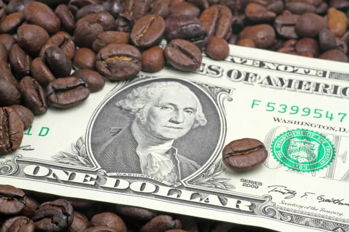 Spekulationsgeschäft-kaffee-Kaffeebohnen-us-dollar