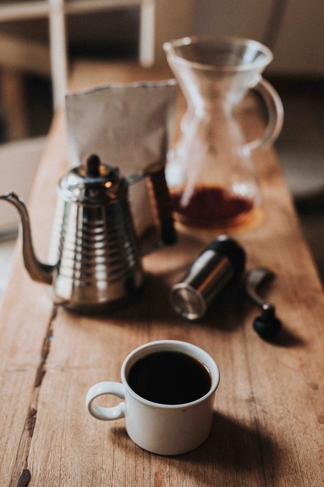 Utensilien zur Kaffeezubereitung