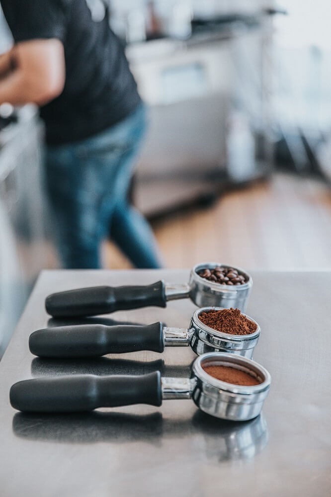 Siebträger Espressobohnen mahlen mit optimalem Espresso Mahlgrad