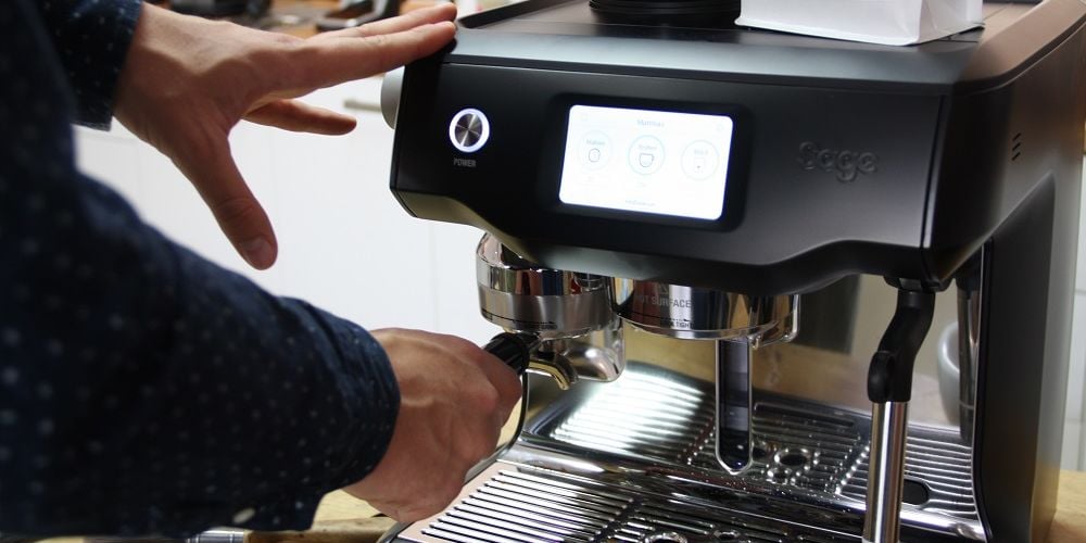 Sage Oracle Touch SES990 Siebträger im Test roastmarket Magazin