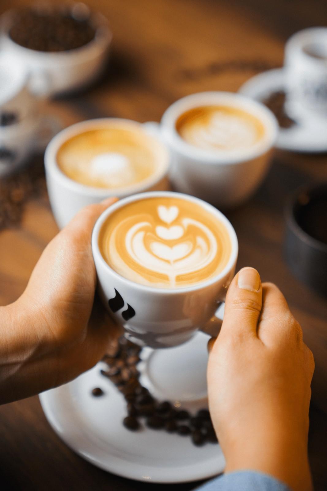 Kaffeespezialitäten mit roastmarket Cappuccino Tasse